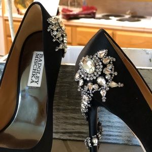 Badgley Mischka Pumps